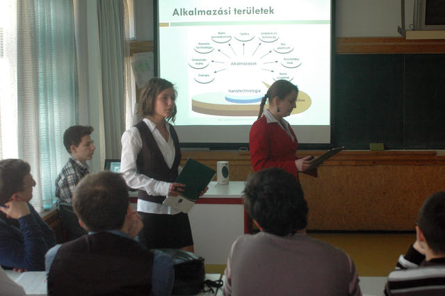 tudok2013_10